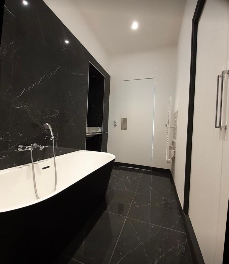 Sublime Appartement Centre, Parc Et Parking Biarritz Zewnętrze zdjęcie